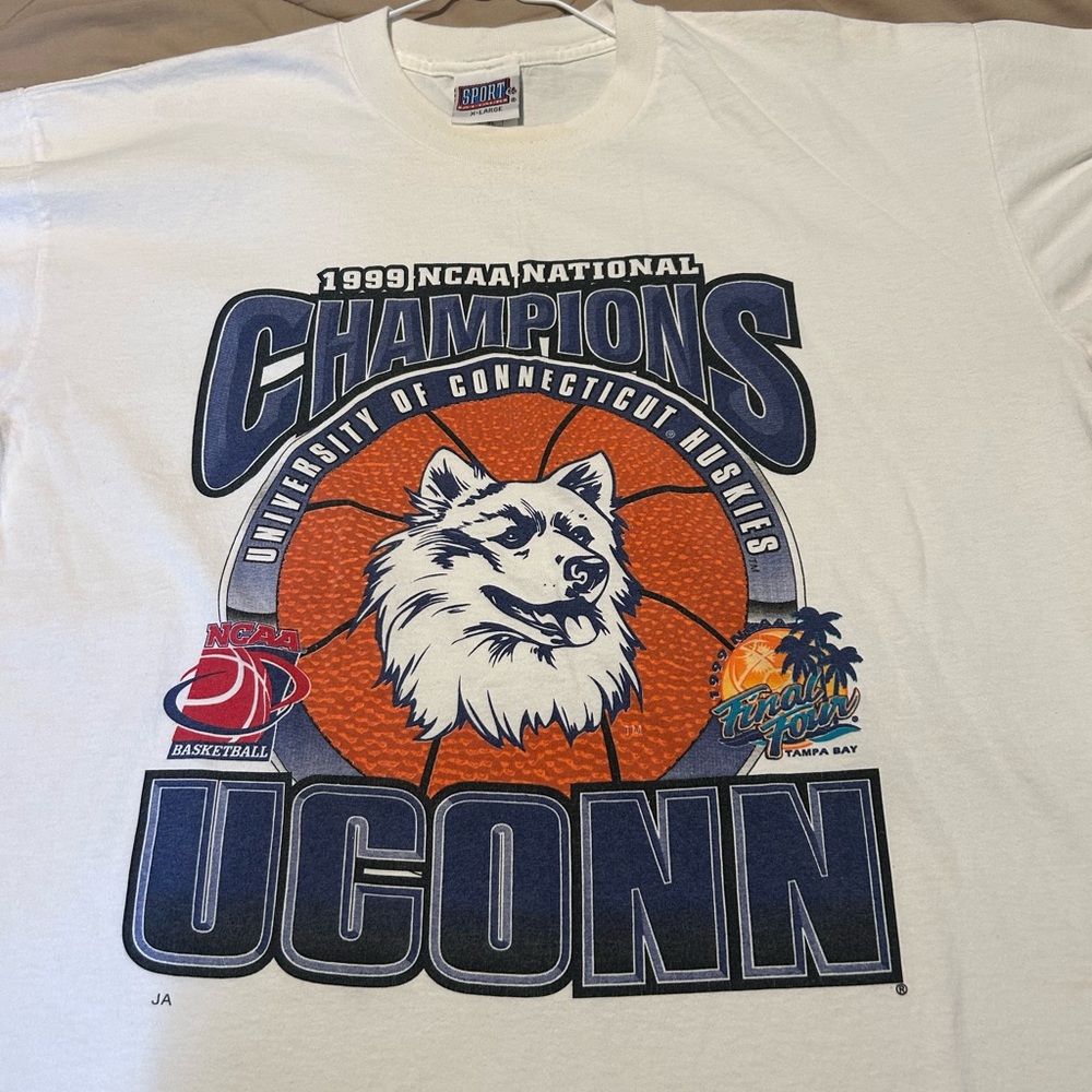Spirit UConn Huskies White T-Shirt
